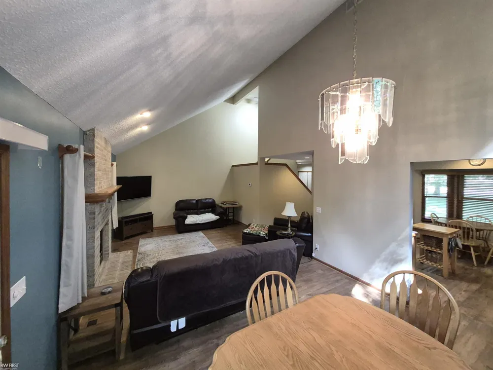 11383 Whispering Pines Trail Tyrone Township, MI 48430