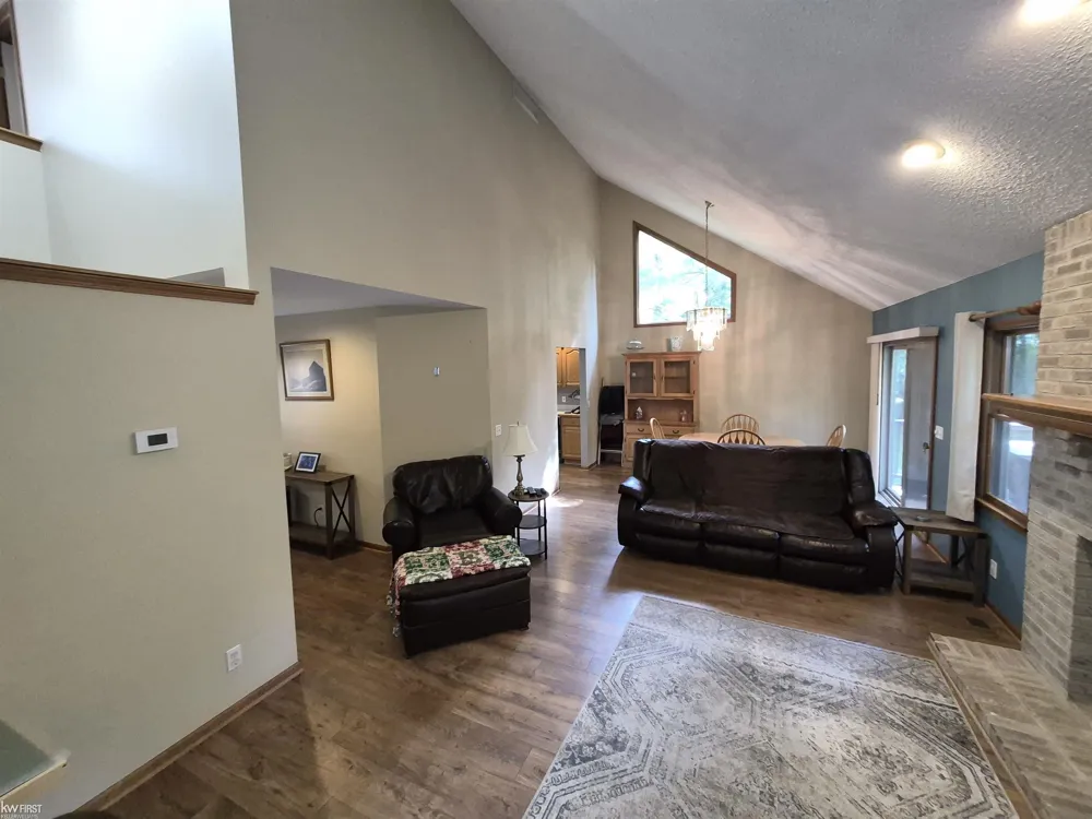 11383 Whispering Pines Trail Tyrone Township, MI 48430