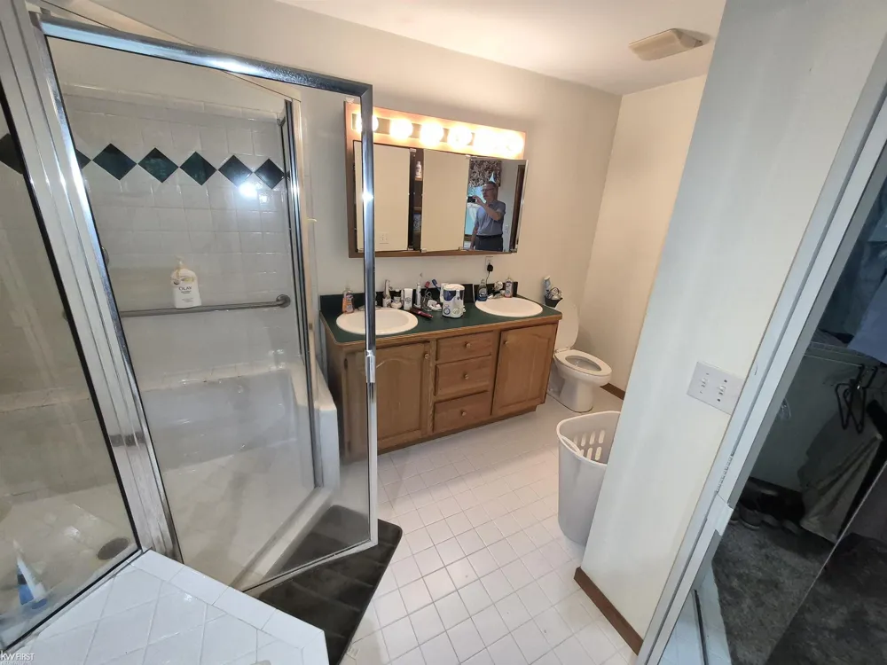 11383 Whispering Pines Trail Tyrone Township, MI 48430