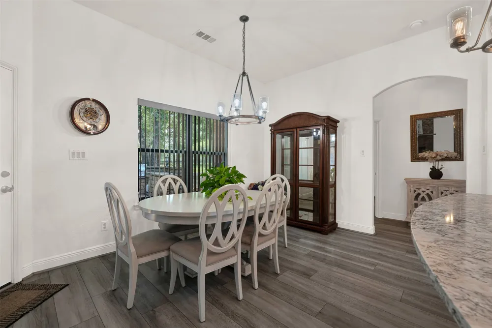 141 Birdie Drive Lipan, TX 76462
