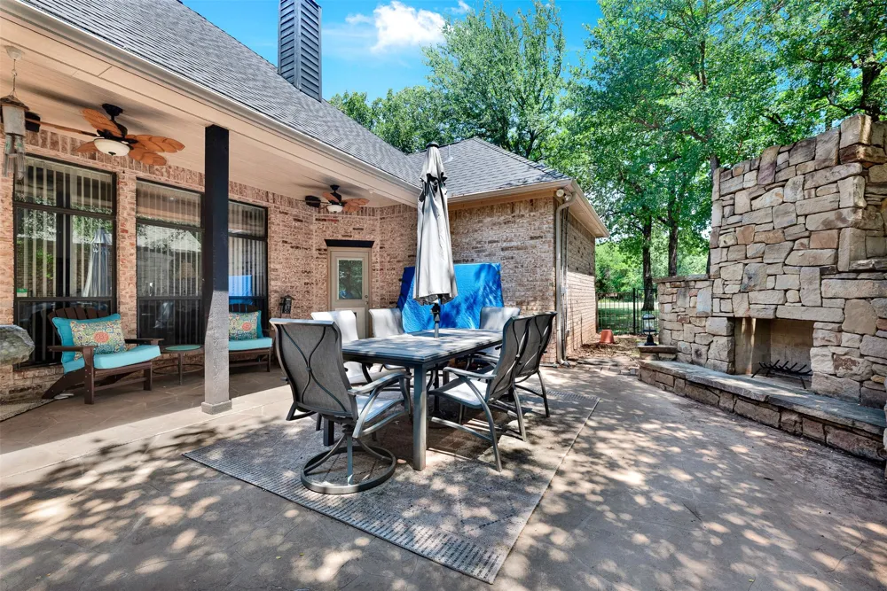 141 Birdie Drive Lipan, TX 76462