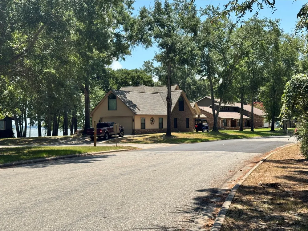 34 Westwood Drive East Trinity, TX 75862