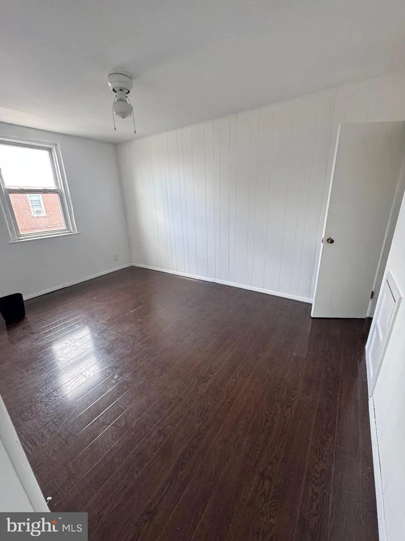 6724 SYLVESTER STREET Philadelphia, PA 19149