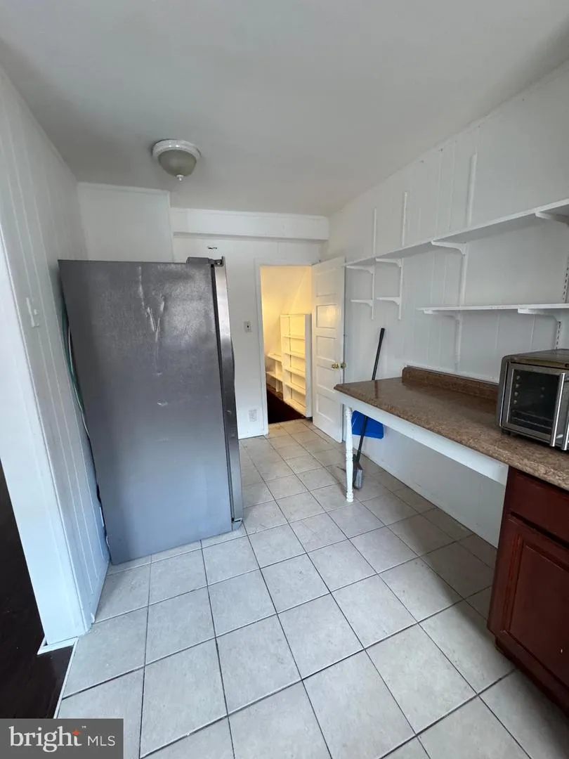 6724 SYLVESTER STREET Philadelphia, PA 19149
