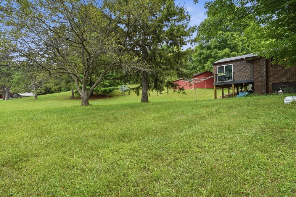 13489 Hyde Road Hartland, MI 48353
