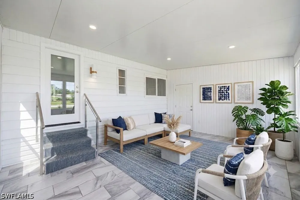Valois Drive Bonita Springs, FL 34135
