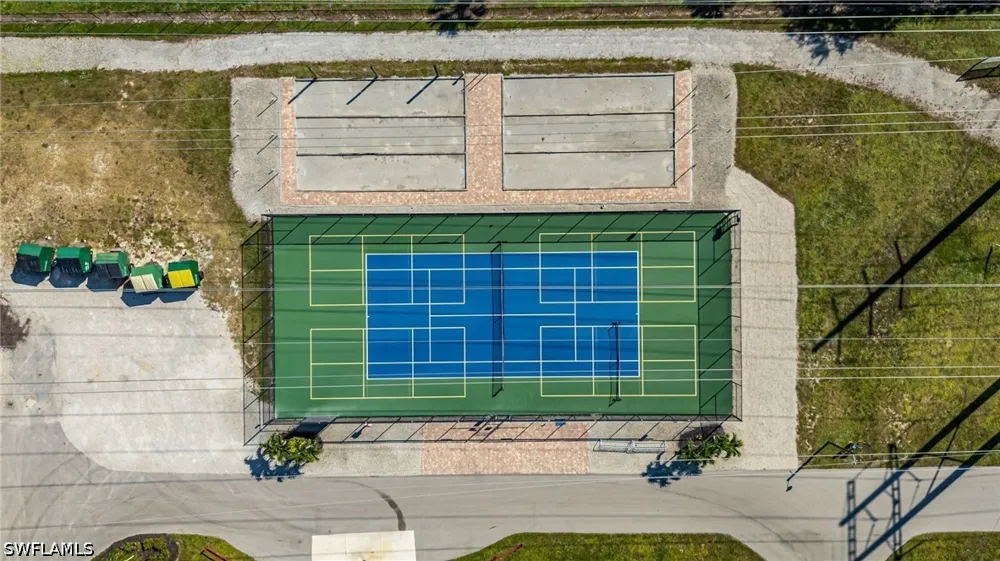 Valois Drive Bonita Springs, FL 34135
