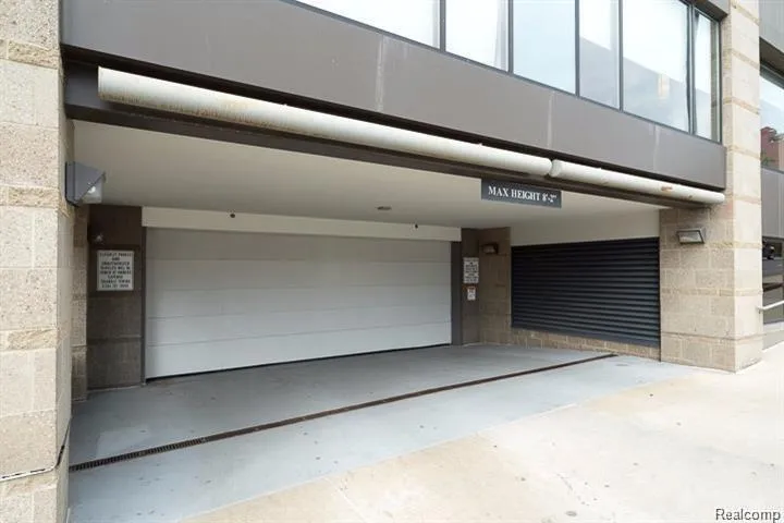 111 Ashley Street #804 Ann Arbor City, MI 48104