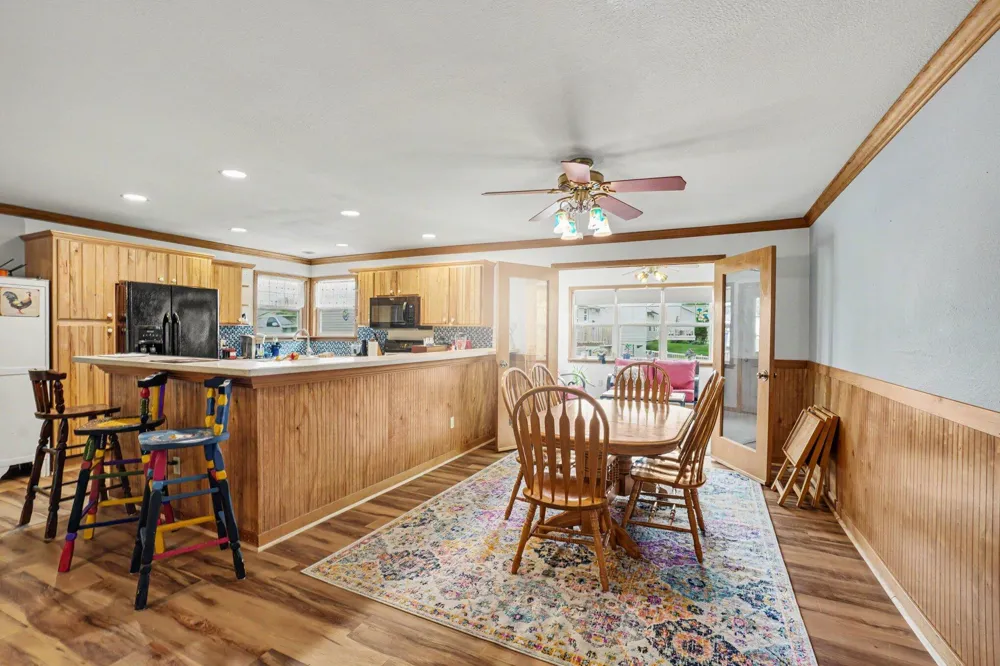 1946 Nazareth Road Kalamazoo Charter Township, MI 49048