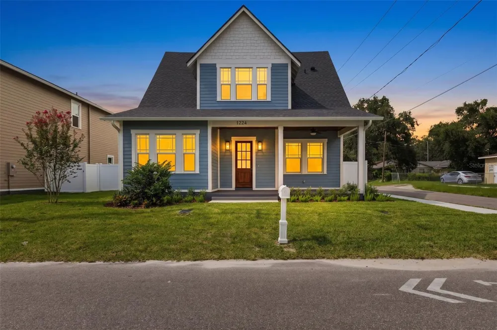 1224 E CHELSEA STREET Tampa, FL 33603