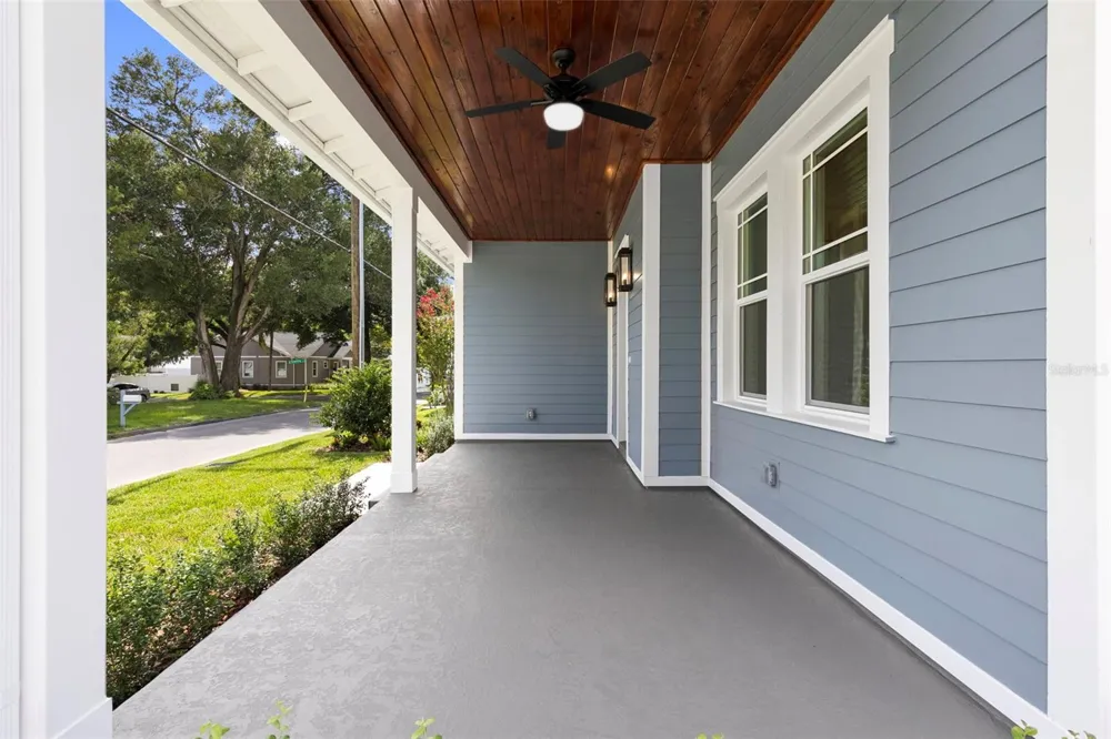 1224 E CHELSEA STREET Tampa, FL 33603
