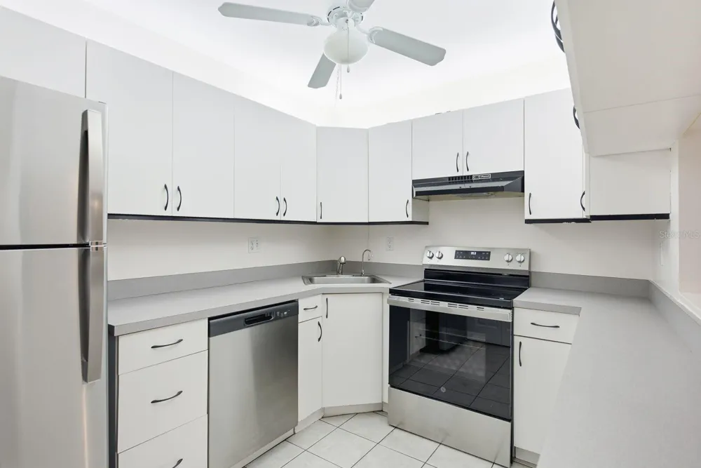 1204 PINE RIDGE CIRCLE W #C1 Tarpon Springs, FL 34688
