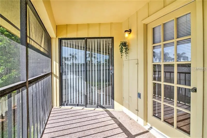 2415 BAYSHORE GARDENS PARKWAY #7 Bradenton, FL 34207