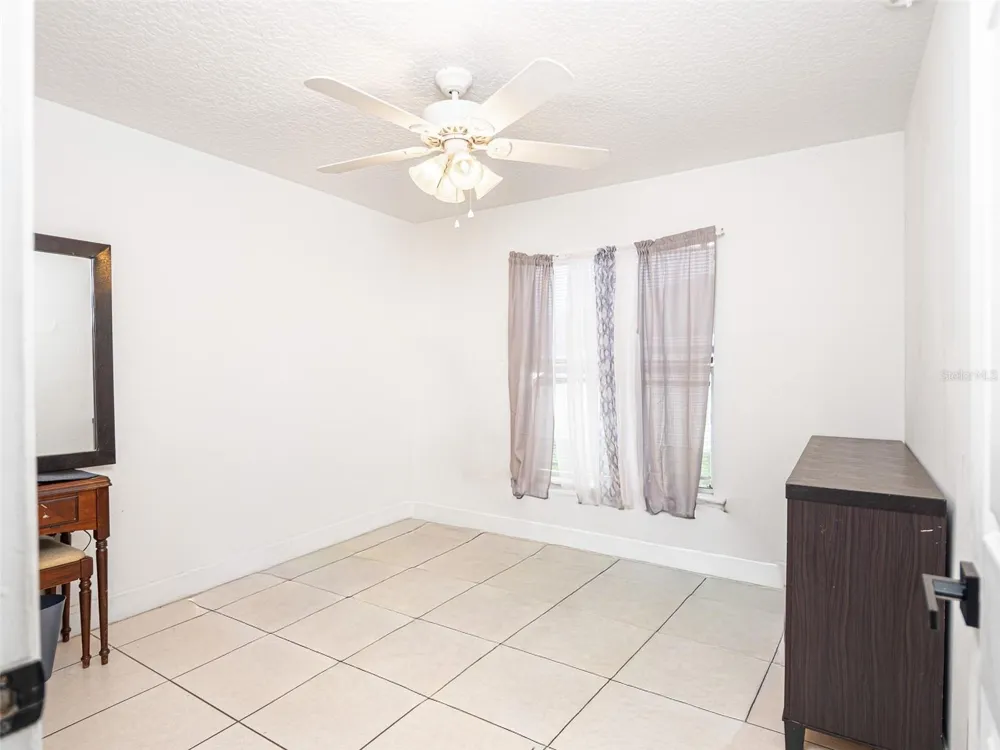 559 HUMMINGBIRD COURT Poinciana, FL 34759