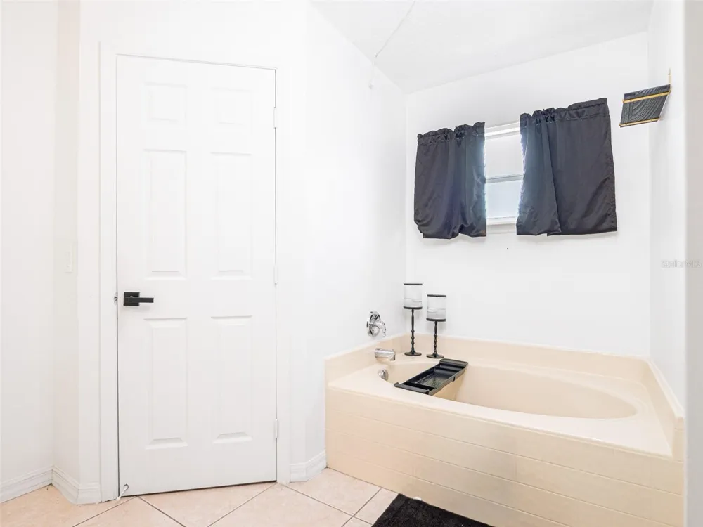 559 HUMMINGBIRD COURT Poinciana, FL 34759