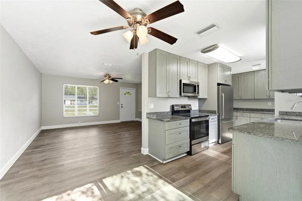 451 S BLUE LAKE AVENUE Deland, FL 32724