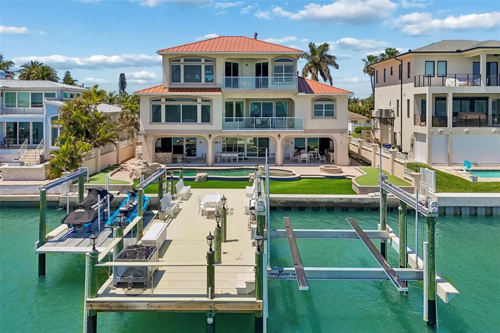 1203 BAY DRIVE Belleair Beach, FL 33786