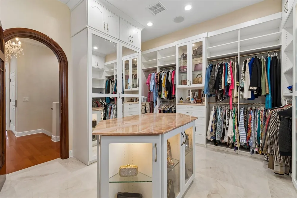 1203 BAY DRIVE Belleair Beach, FL 33786