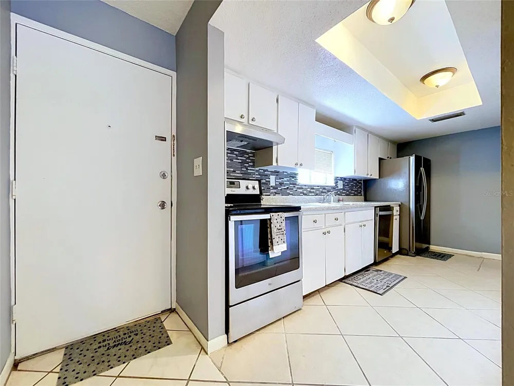 7907 SABAL DRIVE Temple Terrace, FL 33637
