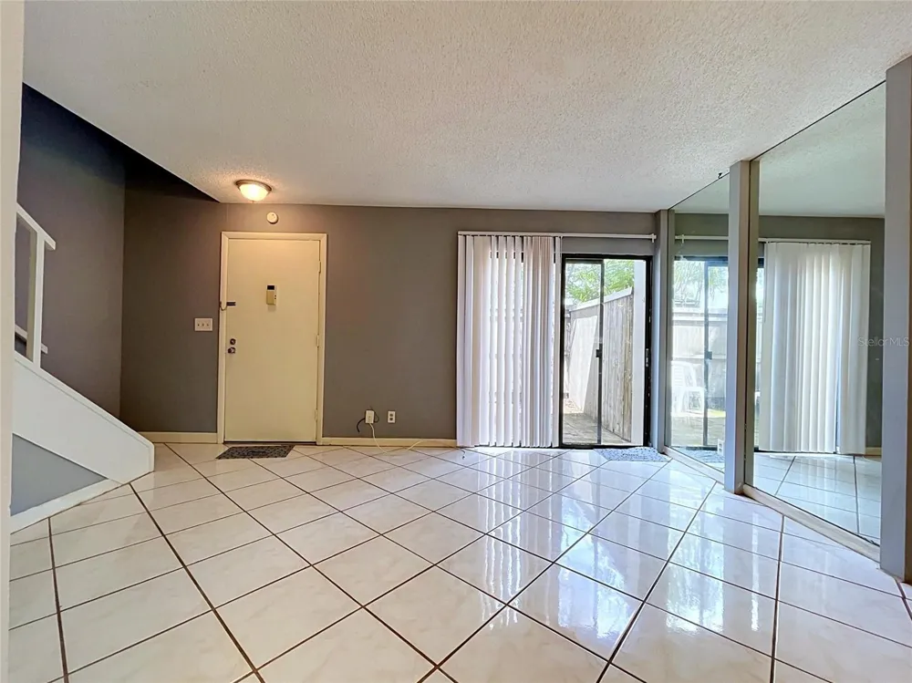 7907 SABAL DRIVE Temple Terrace, FL 33637