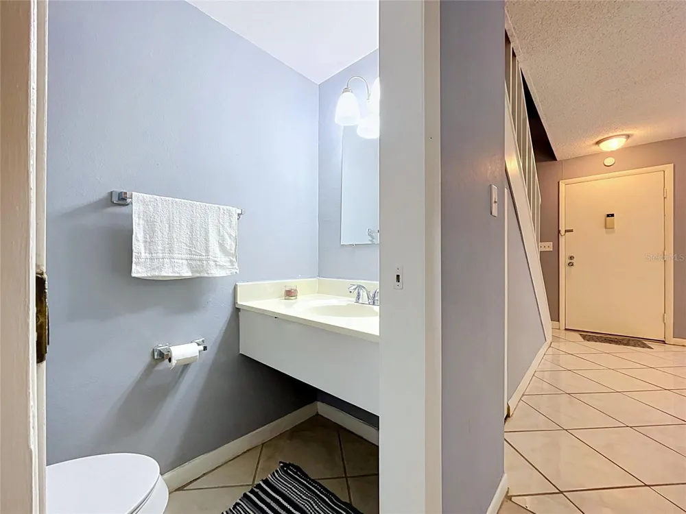 7907 SABAL DRIVE Temple Terrace, FL 33637