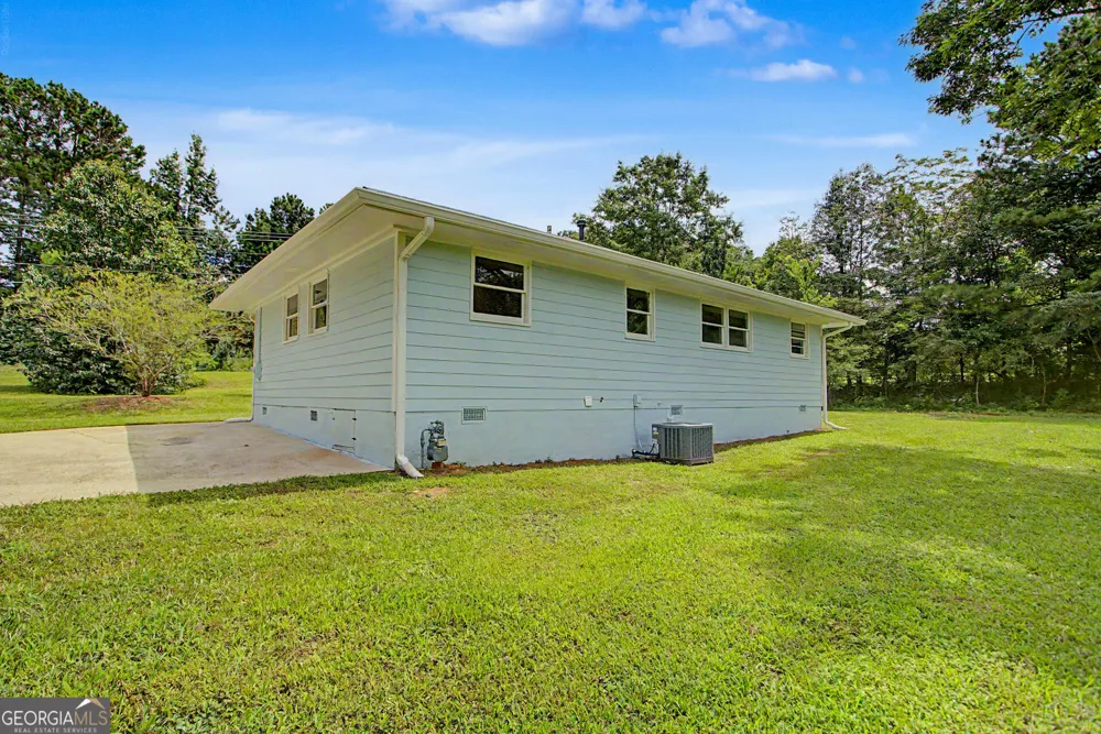 21 Nebo DR Hiram, GA 30141