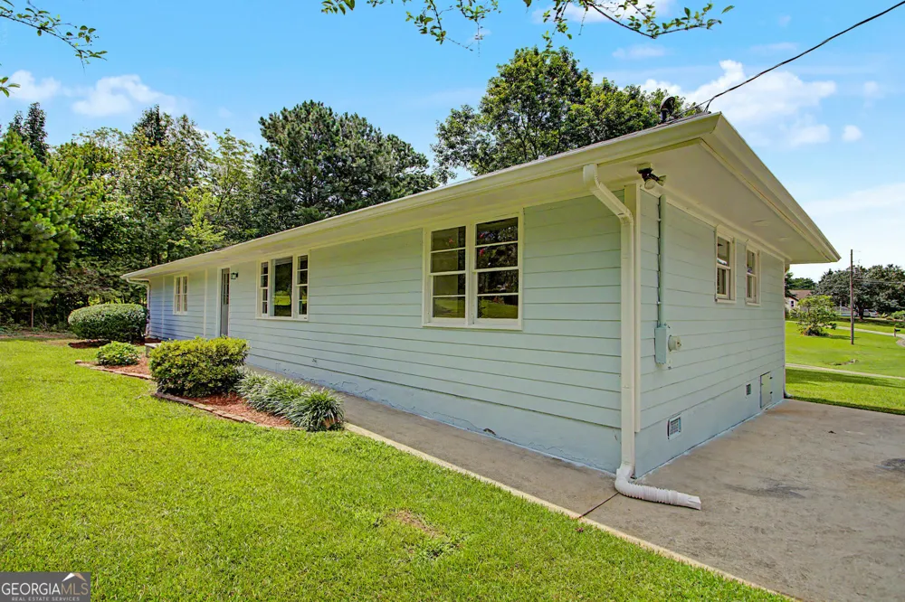 21 Nebo DR Hiram, GA 30141
