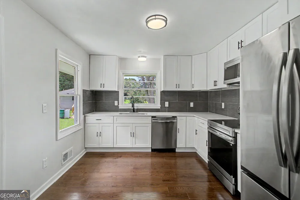 21 Nebo DR Hiram, GA 30141