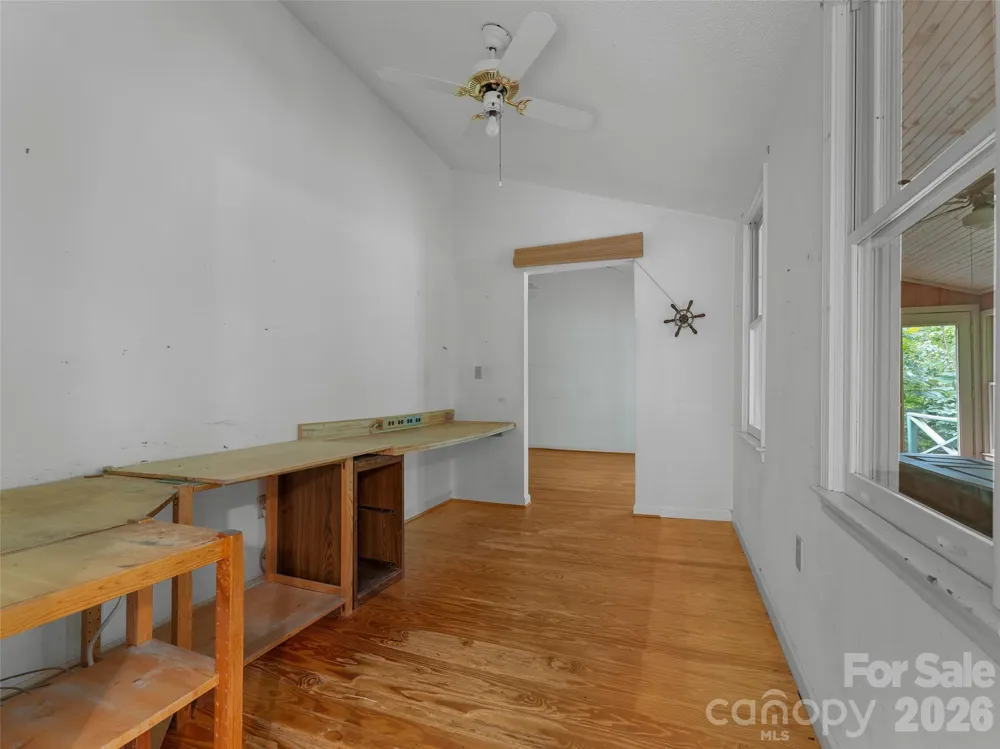 95 Substation Road Saluda, NC 28773