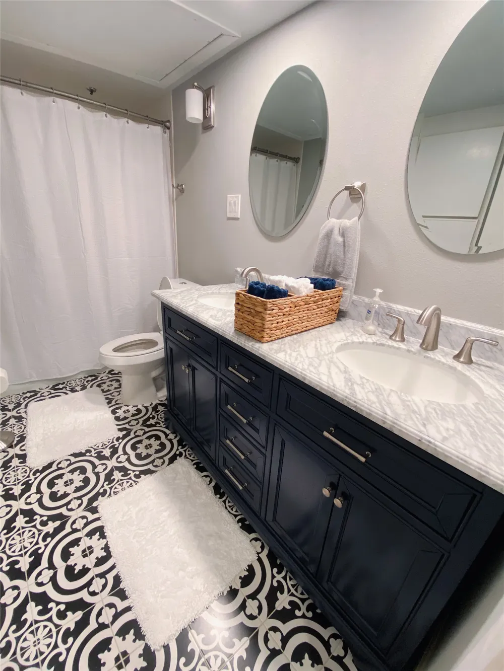 12600 Melville #122B Montgomery, TX 77356