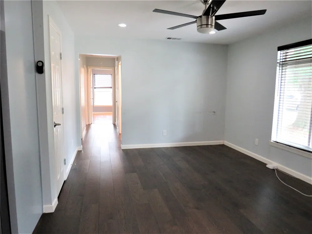 1026 Thomas Street Denton, TX 76201