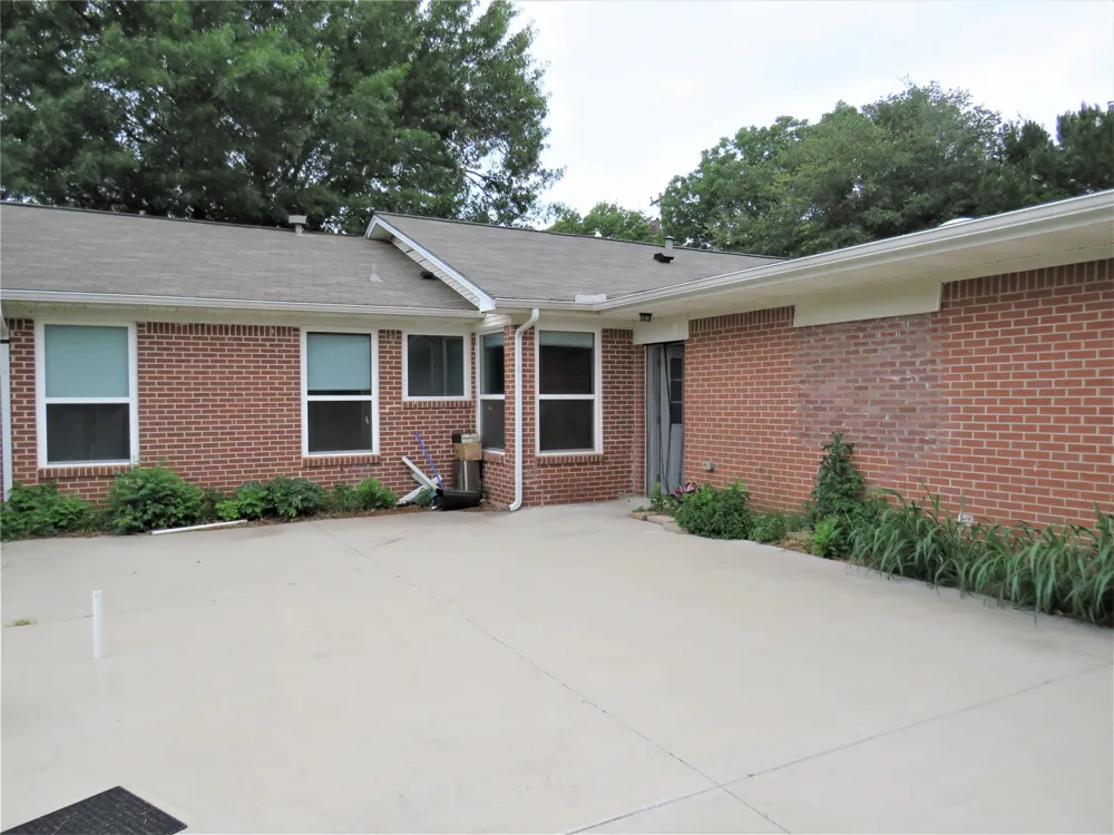 1026 Thomas Street Denton, TX 76201