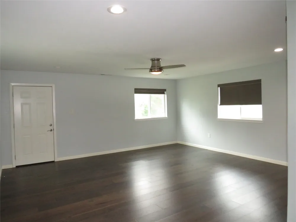 1026 Thomas Street Denton, TX 76201