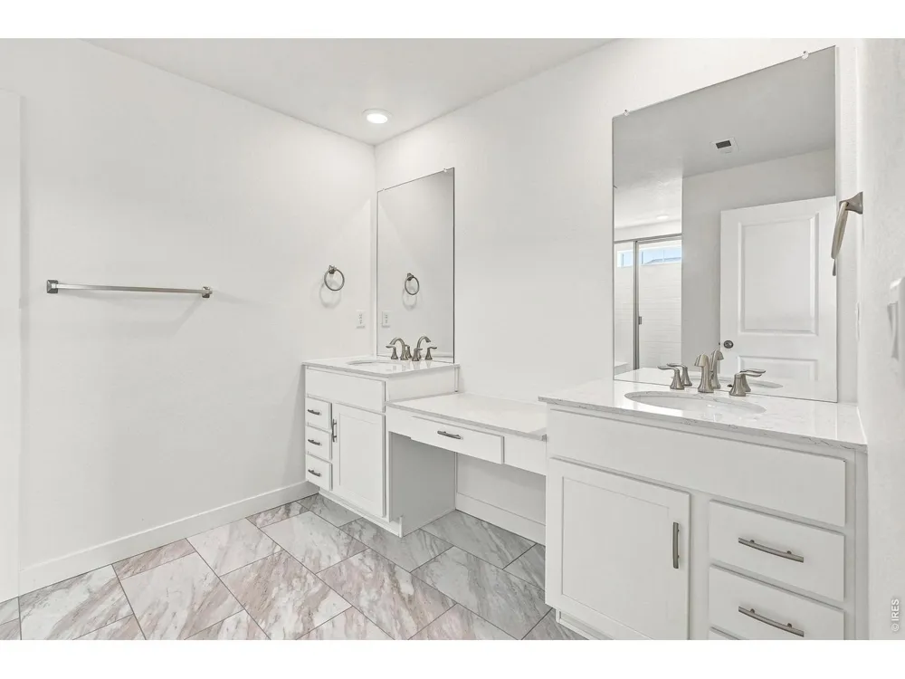 3101 E 163rd Place Thornton, CO 80602