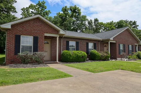 105 Bruceview Circle