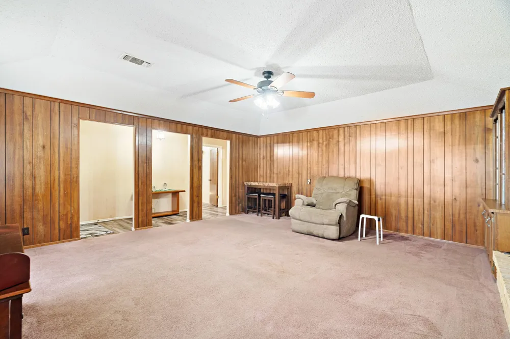 3450 Vagas Drive Paris, TX 75462