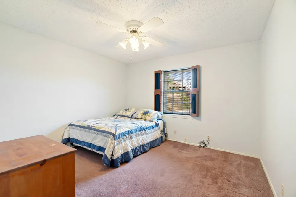 3450 Vagas Drive Paris, TX 75462
