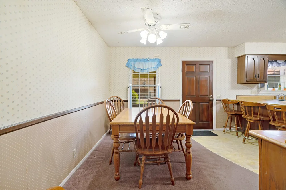 3450 Vagas Drive Paris, TX 75462