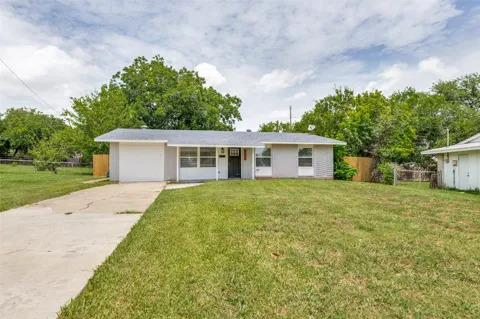 3221 Ridgeview Circle