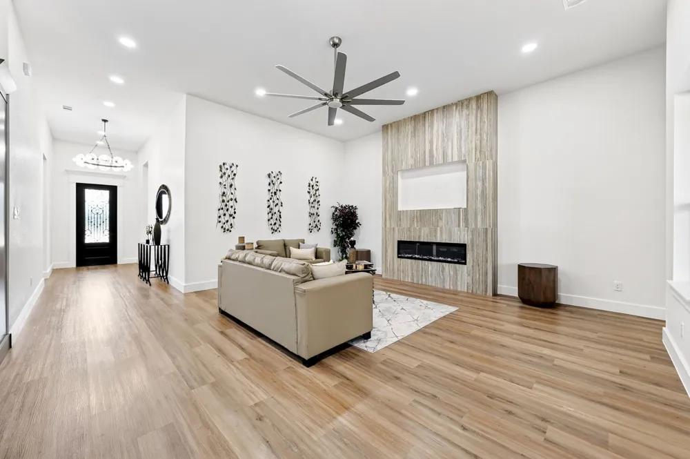 1250 Southfork Waxahachie, TX 75167