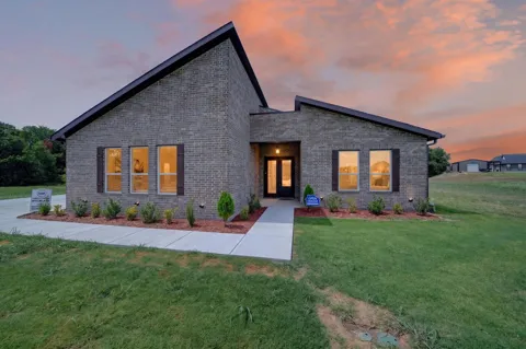 1250 Southfork