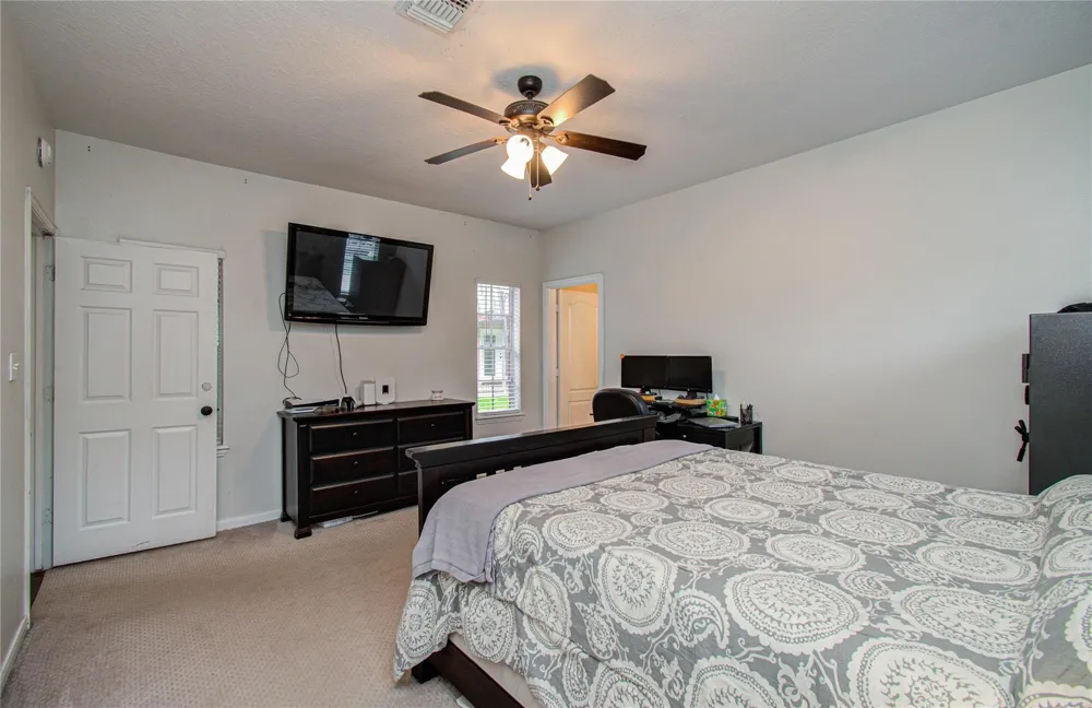 9501 Gene Street Needville, TX 77461