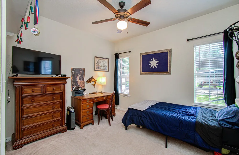 9501 Gene Street Needville, TX 77461