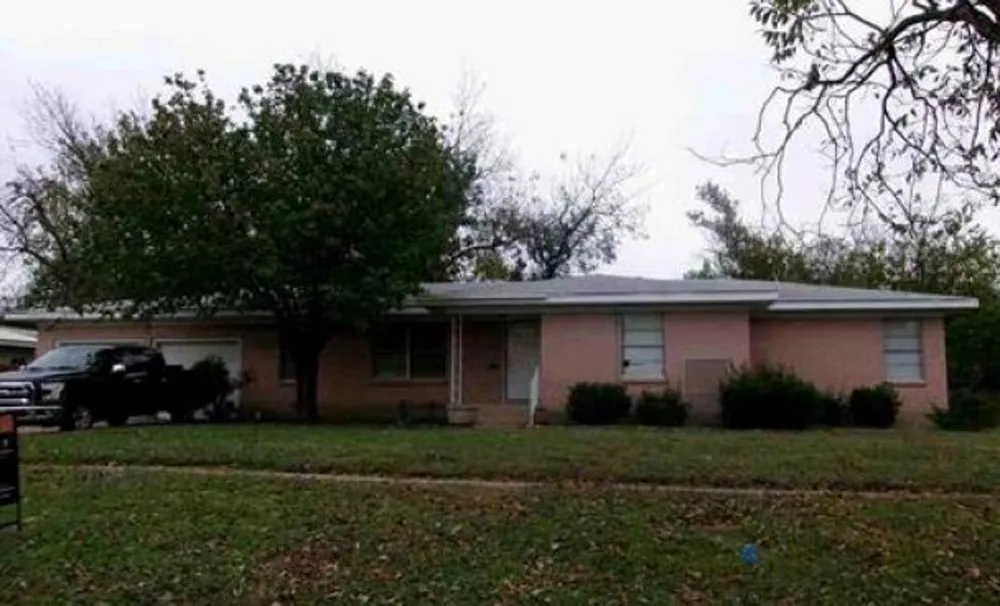 1903 S 13th Street Temple, TX 76504