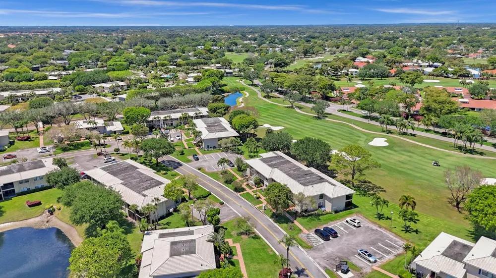 19 STRATFORD DRIVE E #Unit F Boynton Beach, FL 33436