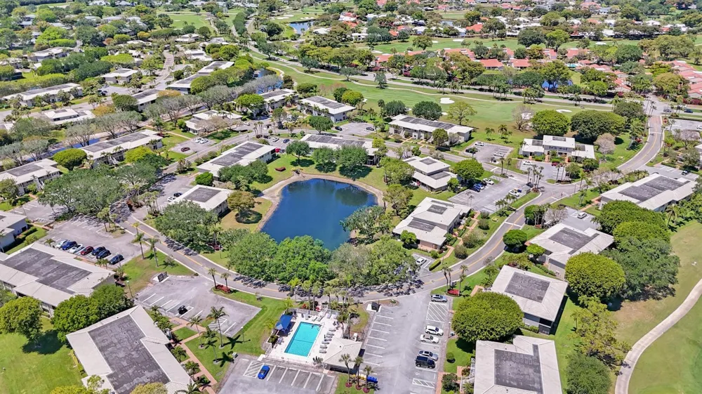 19 STRATFORD DRIVE E #Unit F Boynton Beach, FL 33436