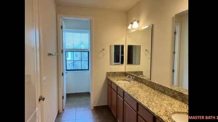 9999 EAGLE CREEK CENTER BOULEVARD Orlando, FL 32832