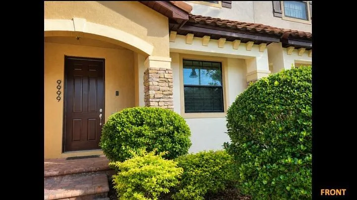 9999 EAGLE CREEK CENTER BOULEVARD Orlando, FL 32832