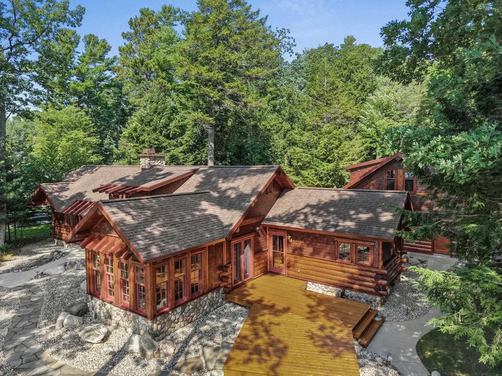 8739 Skegemog Point Road Whitewater Township, MI 49690