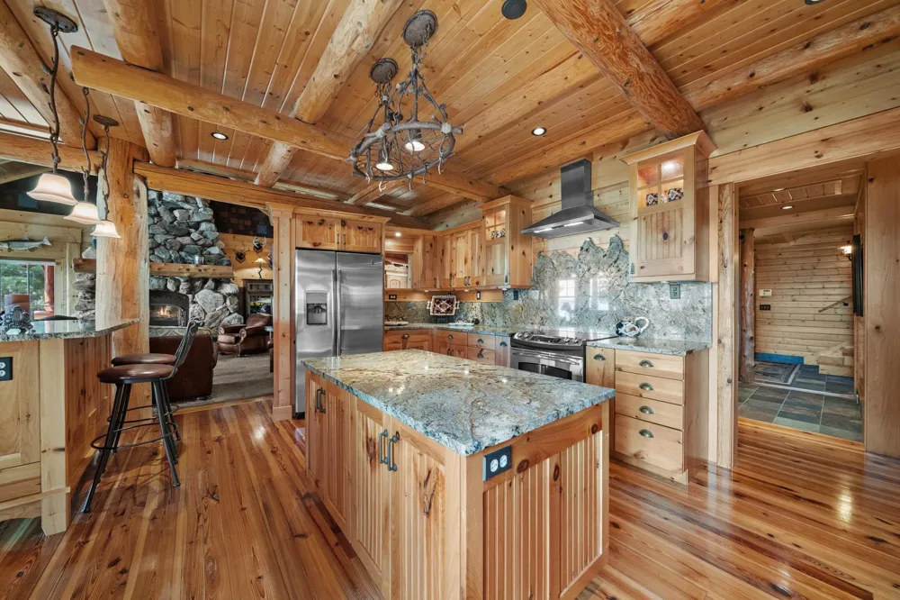 8739 Skegemog Point Road Whitewater Township, MI 49690